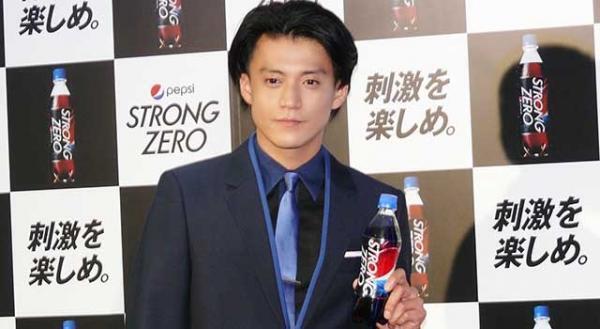 小栗旬、“最強の刺激”に「汗、かいちゃった」