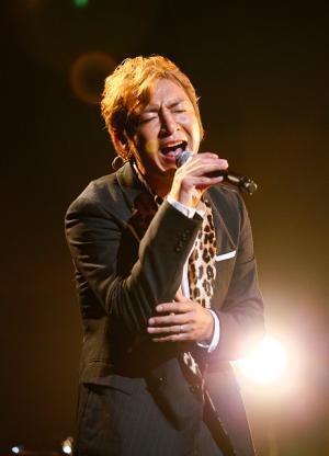 つるの剛士と生デュエットのチャンス！ 楽曲は「世界中の誰よりきっと」