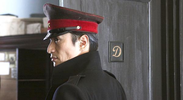 亀梨和也、深田恭子のラブシーンは「ムードはゼロ…」『ジョーカー・ゲーム』撮影秘話