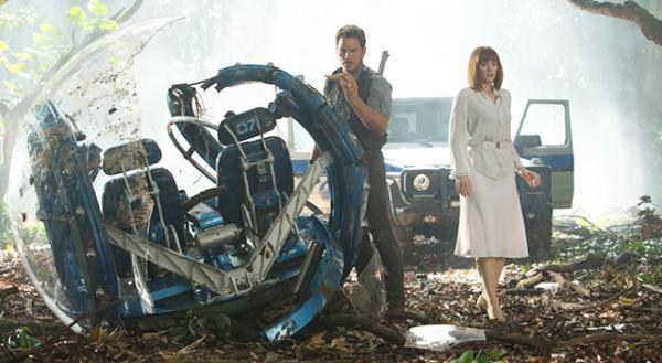 『ジュラシック・ワールド』週末興行成績5億超えを記録！　日本公開日が前倒しに