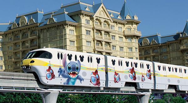 【ディズニー】スティッチの日にラッピングモノレール運行開始！