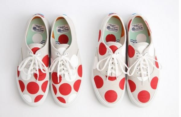 「パスザバトン」、フランス映画祭とのコラボスニーカーを発売！