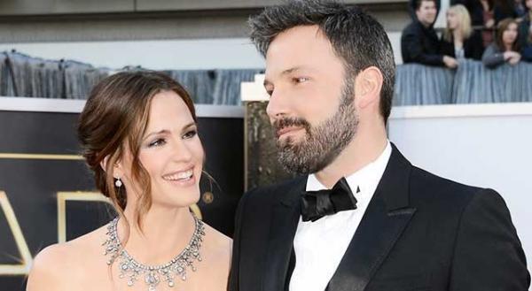 離婚を決めたベン・アフレック＆ジェニファー・ガーナー、結婚指輪を再び薬指に