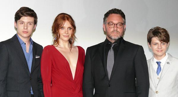 スピルバーグ、『ジュラシック・ワールド』日本でのヒットを祈願！ 世界歴代トップ5入り