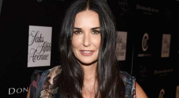 デミ・ムーア宅のプールで、男性が遺体で発見される