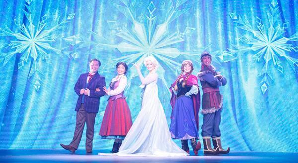 【ディズニー】『アナと雪の女王』エリアが期間限定で香港ディズニーランドに登場！
