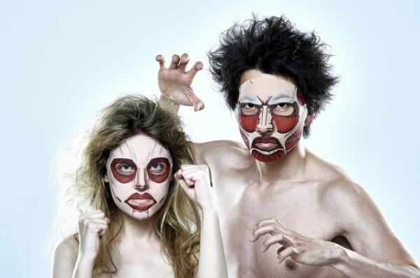 “巨人”顔で美しく!?　フェイスパックに「進撃の巨人」＆マーベルが新登場