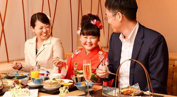 【ディズニー】七五三はディズニーホテルで華やかに家族でお祝い！