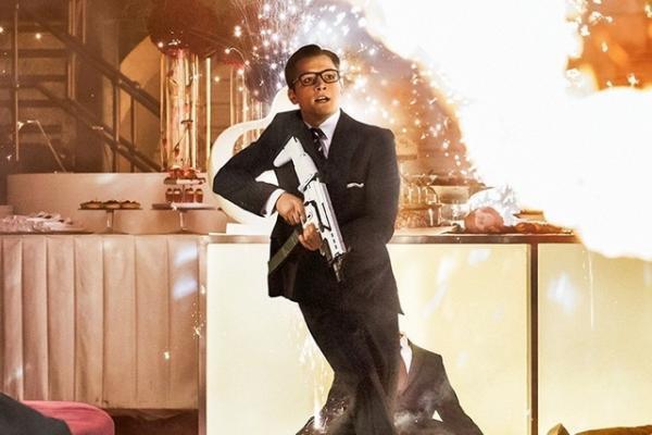 『キングスマン』“スパイ候補生”タロン・エガートン、キレッキレ映像到着