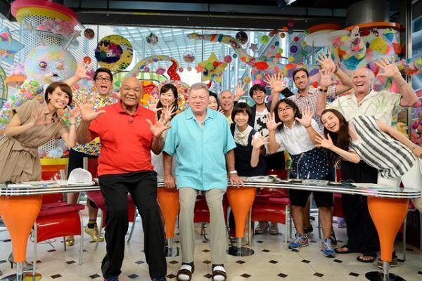 「PON!」が海外進出！ NBC番組のセレブ出演者たちが乱入