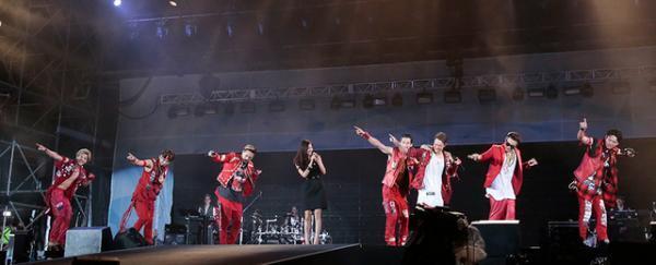 三代目JSB、篠原涼子の無茶ぶりに「R.Y.U.S.E.I.」披露