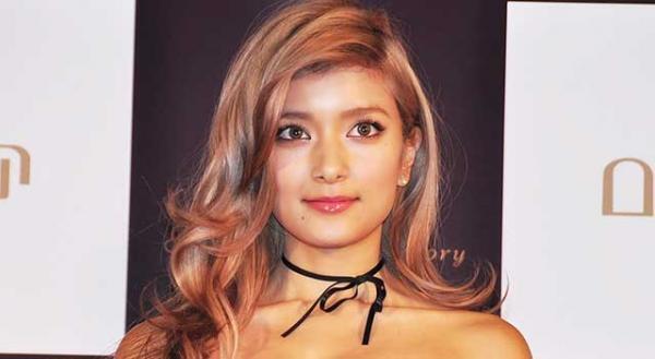 ローラ、初ハリウッド出演作『バイオハザード』最終章の役柄は“女戦士”！