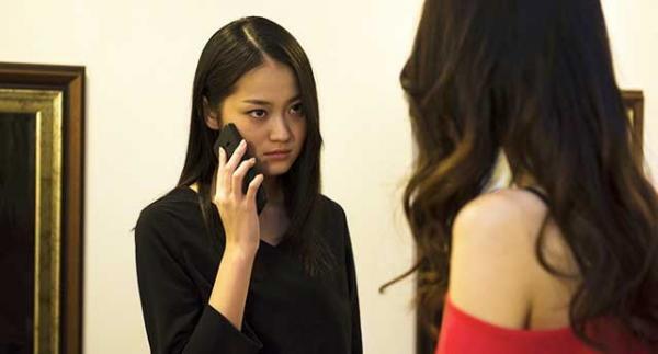 【特別映像】国民的美少女・吉本実憂、美しくも残忍なモンスター女子高生に豹変！