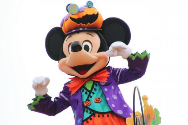 【ディズニー】陽気で明るいハロウィーン開幕！シーはクールで妖しいヴィランズ一色
