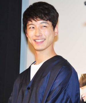 坂口健太郎、壁ドン撮影を前に山崎賢人に質問＆ネットでやり方検索！