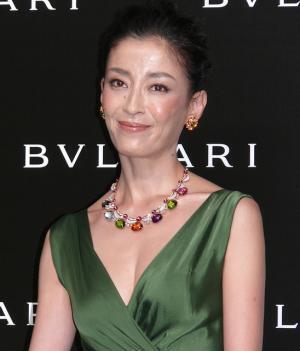 宮沢りえ「背中に羽根が…」　ブルガリの高級ジュエリーに夢見心地