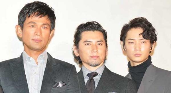 本木雅弘、ノリノリで綾野剛イジリ＆称賛！