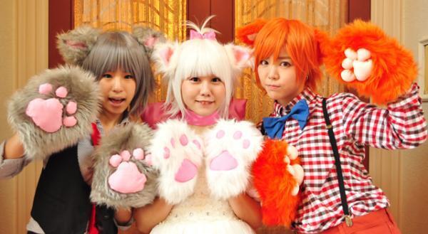 【ディズニー】パークに新旧ディズニー・キャラクターが大集合！ランド全身仮装レポ