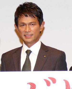 江口洋介、難解なセリフで不眠に？不正を暴く証券マン演じた主演ドラマが完成