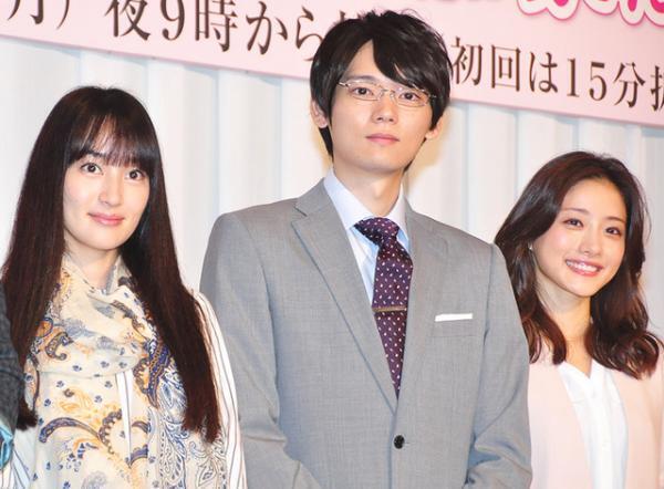 “袈裟男子”山下智久、滝に打たれて「煩悩が消えた」