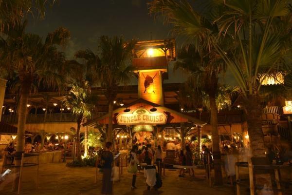 【ディズニー】ゲームが楽しめる新ショップ、ランド内にオープン決定！