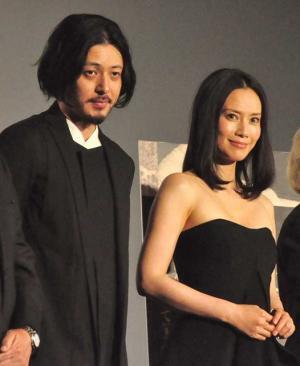 オダギリジョー、中谷美紀から監督にキスするように“指令”を受けるも「無理でしょ！」