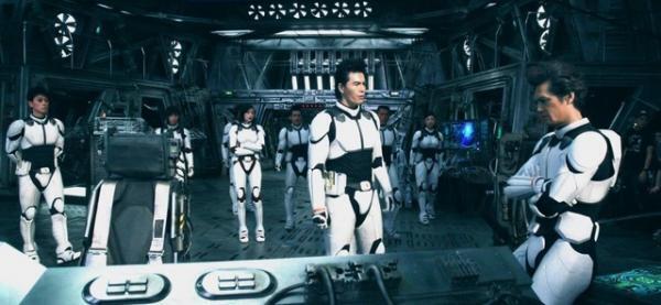 実写版『テラフォーマーズ』撮影現場レポ！宇宙船“バグス2号”を完全再現