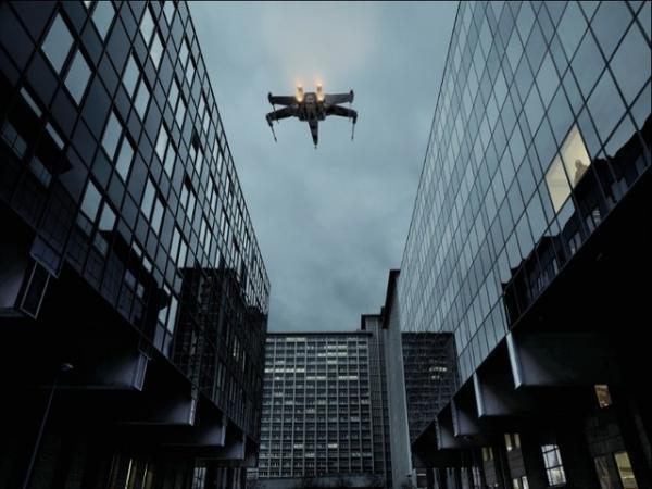 まるで『スター・ウォーズ』の世界！ 仏フォトグラファーによる写真展開催