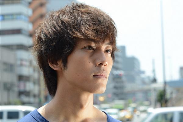 松坂桃李、堤幸彦監督とタッグで“視覚探偵”に「金ロー」SPドラマ