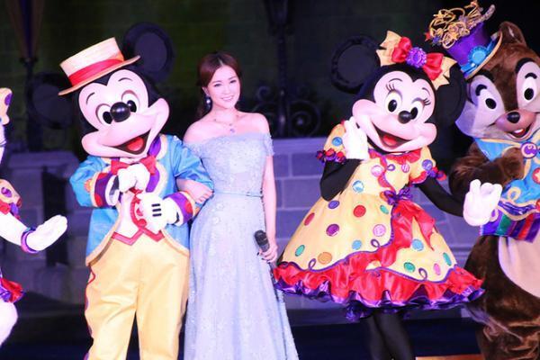 【海外ディズニー】香港パーク10周年！特別イベント「ハッピリー・エバー・アフター」開幕