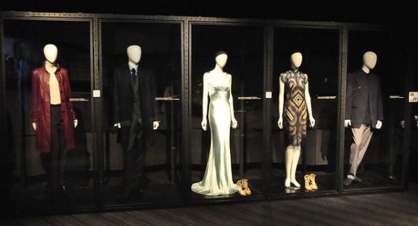 銀座＆有楽町が『007』に染まる！　世界で2台のボンドカーも登場！