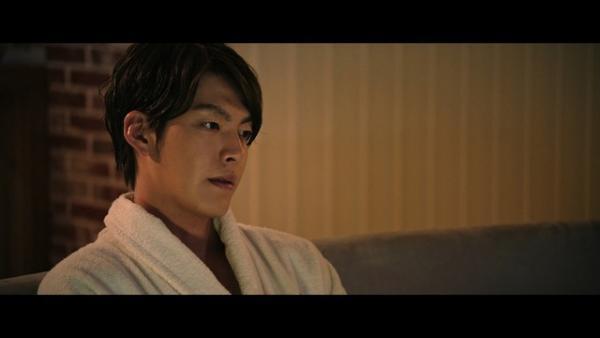 【特別映像】キム・ウビンの肉体美にくぎづけ！ 禁断のシャワーシーン解禁『技術者たち』