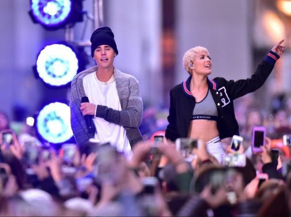 ジャスティン・ビーバーと共演した女性歌手・ホールジーに注目！