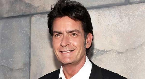 チャーリー・シーン、回想録執筆を計画…原稿料希望額は12億円!?