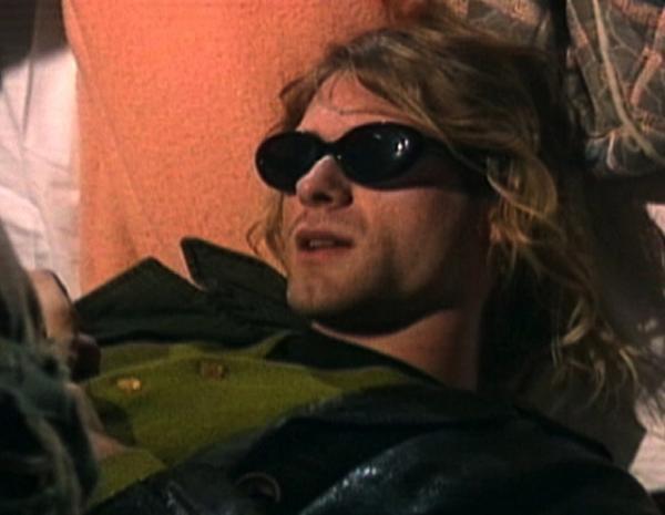 【特別映像】カート・コバーンの失踪届に新事実発覚!?『ソークト・イン・ブリーチ』