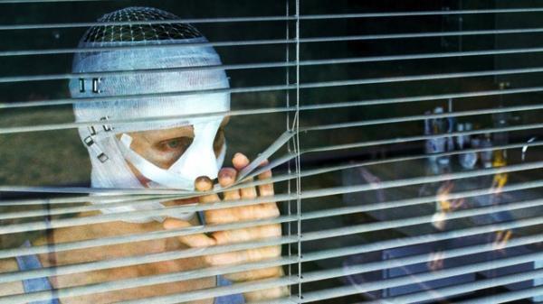 【予告編】帰ってきた“ママ”はまるで別人…衝撃ホラー『グッドナイト・マミー』