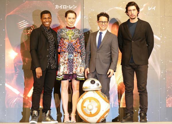 『スター・ウォーズ／フォースの覚醒』に高田馬場の影響？　惑星“タコダナ”登場か