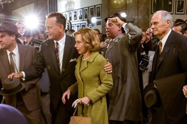 【特別映像】トム・ハンクス、家族愛と信念のはざまで…『ブリッジ・オブ・スパイ』