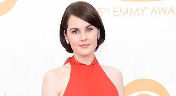 「ダウントン・アビー」のミシェル・ドッカリー、闘病していた婚約者が死去