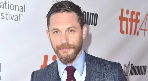 トム・ハーディ、ツイッターで非難したジャーナリストに公開書簡で返答