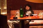 【特別映像】安田顕、新年“飲み過ぎ注意”のアドバイス!?『俳優 亀岡拓次』お酒マナー講座