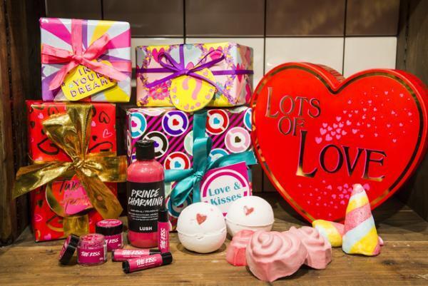 「LUSH」バレンタイン限定バス＆ボディケアアイテムでハッピー気分を盛り上げる！