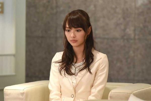 内田理央、窪田正孝の理想の女性に!?「臨床犯罪学者 火村英生の推理」出演決定