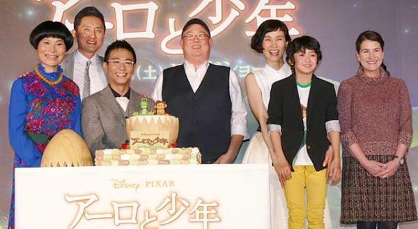 『アーロと少年』監督、あのピクサー作品の人気キャラのモデルだった！