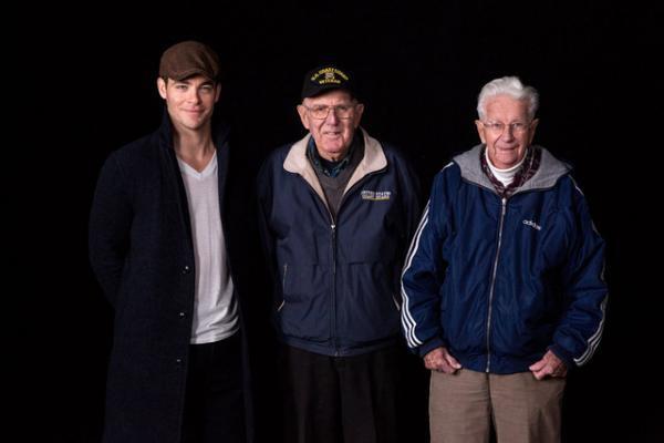 【特別映像】クリス・パイン、過酷な救出劇に挑んだ英雄たちと対面！『ザ・ブリザード』