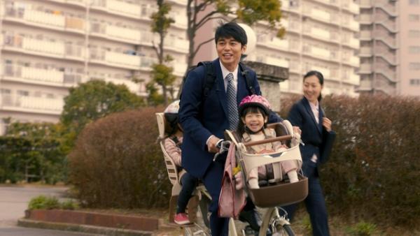 東出昌大、新CMは「父親になったボク」!? 良きパパぶりをひと足先に発揮