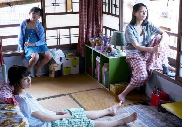 【予告編】小泉今日子vs二階堂ふみ、取っ組み合いの母娘ゲンカ！『ふきげんな過去』