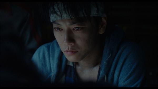 佐藤健の涙の訳は？新井浩文の語りで明かされる『バクマン。』メイキング映像公開