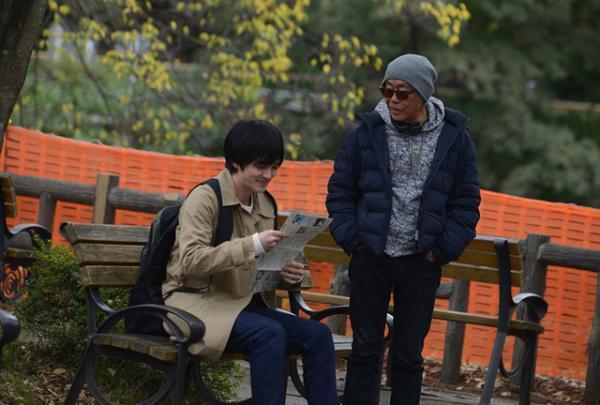 林遣都、漫才シーンの撮影に「幸せが不安に勝りました」  　「火花」現場潜入