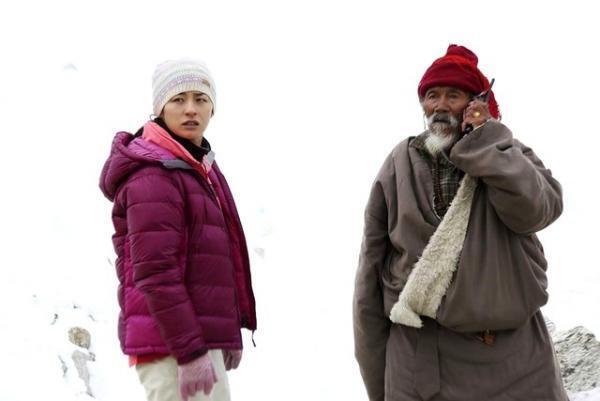 【特別映像】尾野真千子、“待つ女”を語る！岡田准一は「日本で一番タフな女優さん」と絶賛